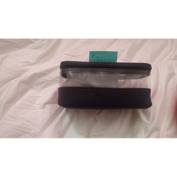 Purses purses purses! - Picture 2 of 15